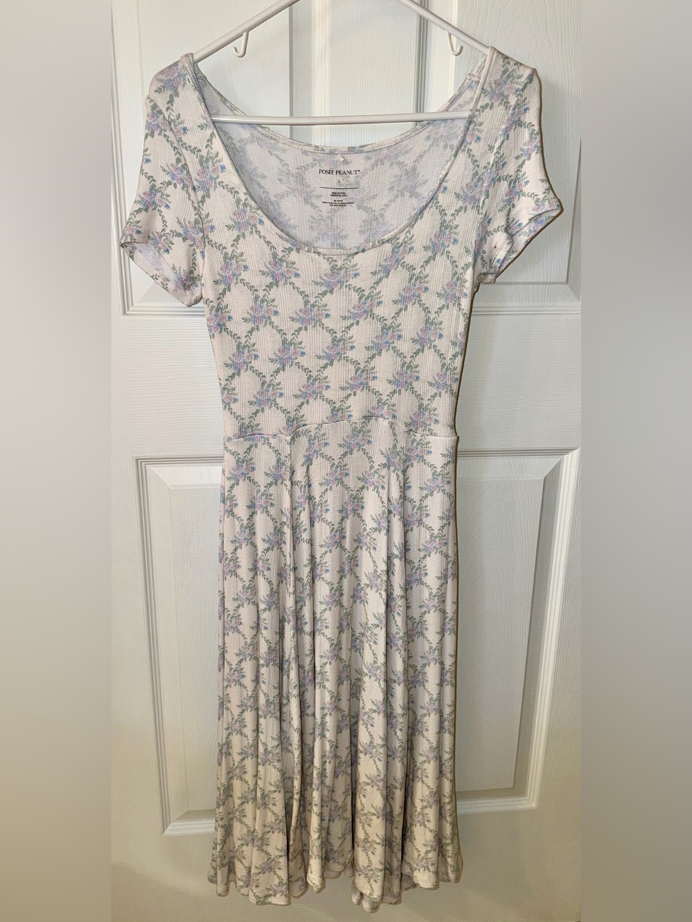 Posh peanut women’s dress
